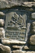 plaque a l'honneur de cook